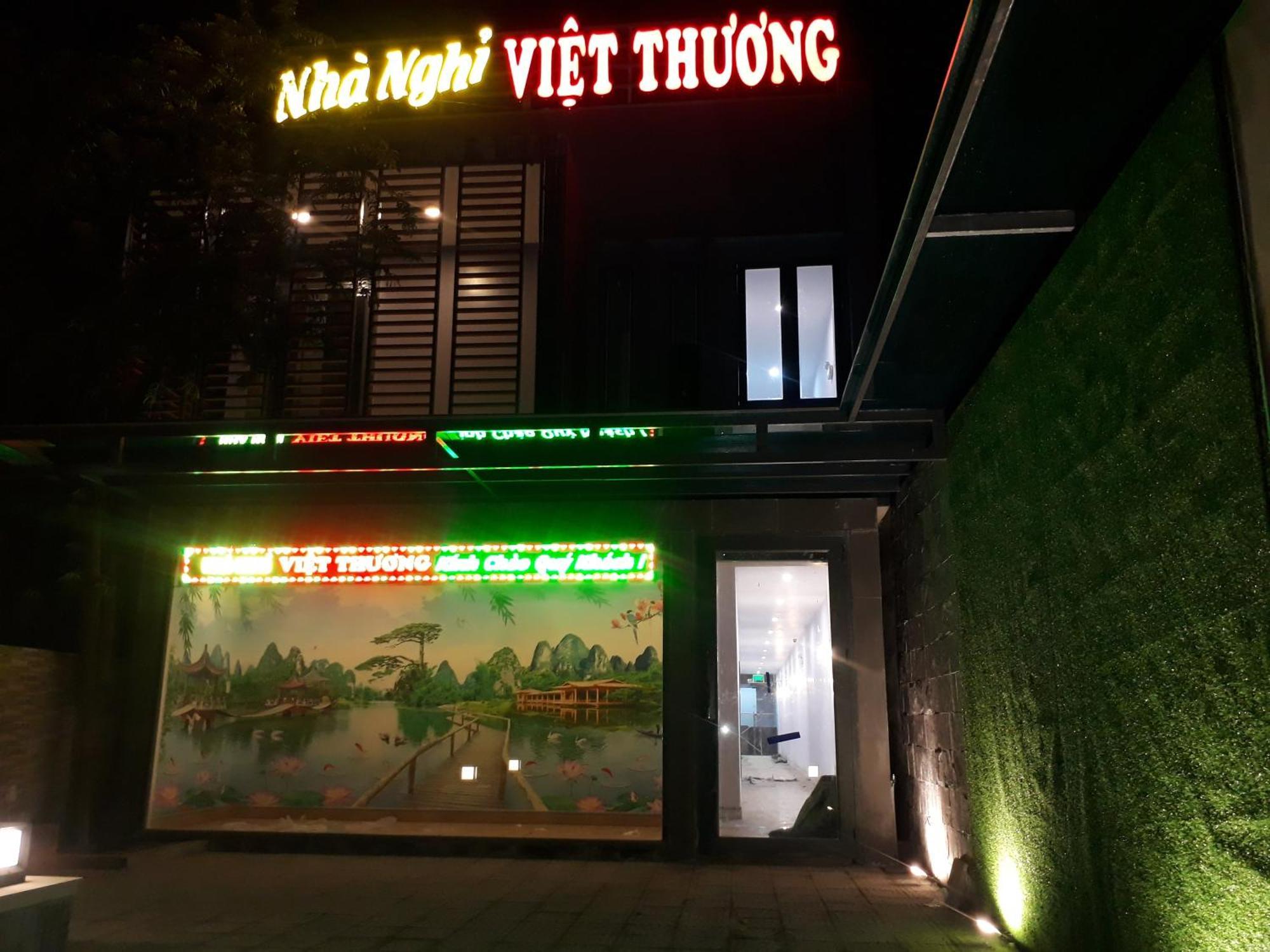 Nha Nghi Viet Thuong *